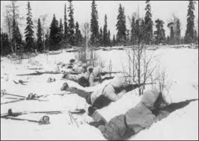La "Guerre d'hiver" est le nom du conflit qui a oppos&eacute; l'URSS et la Finlande ...