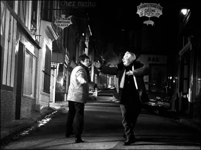 "Un singe en hiver" est un film, sorti en 1962, avec Gabin et Belmondo : qui en est le r&eacute;alisateur ?