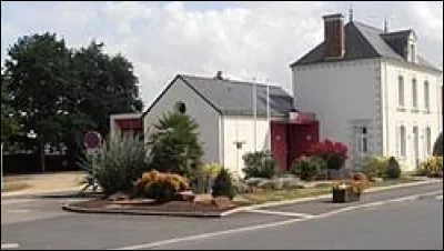 Commune des Pays-de-la-Loire, dans l'arrondissement de Ch&acirc;teaubriant-Ancenis, La Roche-Blanche se situe dans le d&eacute;partement ...