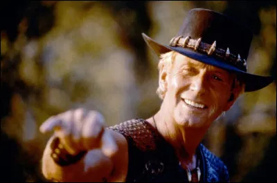 Qui est cet acteur qui joue le r&ocirc;le principal dans le film ''Crocodile Dundee'' ? (Lisez bien les noms)