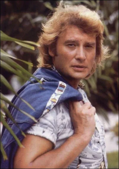 Quel est le pr&eacute;nom en J du chanteur et acteur fran&ccedil;ais du nom de Smet ?