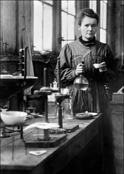 Pierre et Marie Curie se sont mari&eacute;s le 26 juillet...