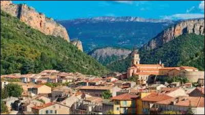 Quelle commune se situe dans les Alpes-de-Haute-Provence ?