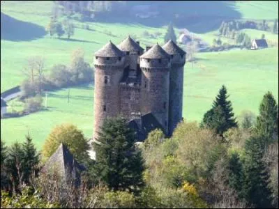 Quel est ce chteau du Cantal ?