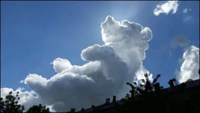 Quel poids peuvent atteindre les plus gros nuages ?