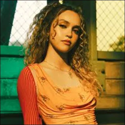 O&ugrave; est-elle n&eacute;e ?