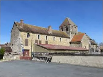 Petit village viticole Marnais de 65 habitants, P&eacute;as se situe en r&eacute;gion ...