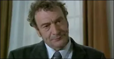 Nous allons poser la m&ecirc;me question pour Julien Guiomar. Il joue dans...