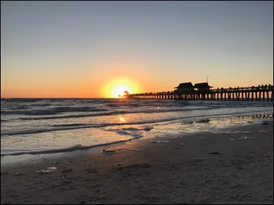 Et la bonne d&eacute;finition de "narrateur" est...