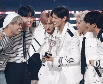 Dans le jargon K-pop, que signifie �bias� ?