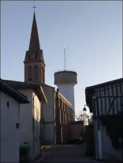 Village de l'arrondissement de Castelsarrasin, en Lomagne, Escazeaux se situe dans l'ex r&eacute;gion ...