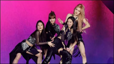 Quelle(s) couleur(s) est/sont associ&eacute;e(s) &agrave; Blackpink ?