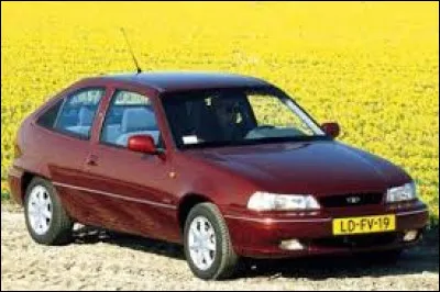 Quel est le nom de cette voiture ?