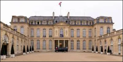 Lequel de ces pr&eacute;sidents de la R&eacute;publique est d&eacute;c&eacute;d&eacute; au palais de l'&Eacute;lys&eacute;e ?