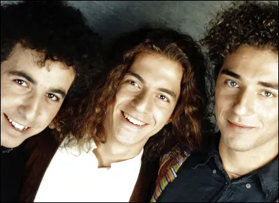 Quel est le nom de son premier groupe ?