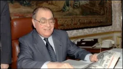 Qui a succ&eacute;d&eacute;, au poste de Premier ministre, &agrave; Pierre B&eacute;r&eacute;govoy en 1993 ?