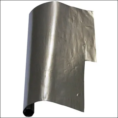 Quel &eacute;l&eacute;ment chimique a le num&eacute;ro atomique 82 et est utilis&eacute; dans la fabrication de batteries et dans les protections anti-rayonnement ?