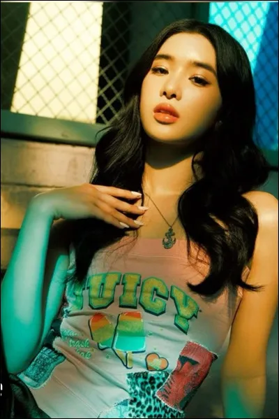 Quelle taille Sophia fait-elle ?