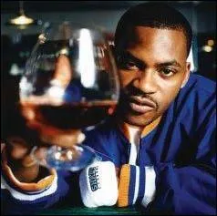 Laquelle de ces caractristiques n'est pas propre  l'artiste Obie Trice ?