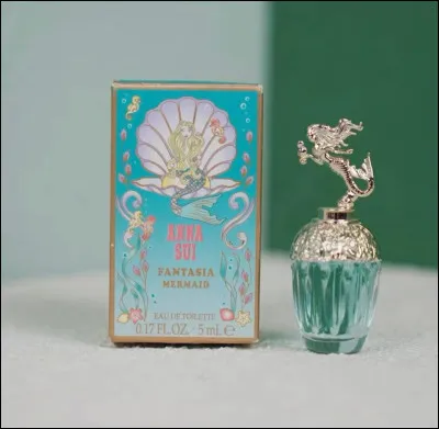 Salut ! Aujourd'hui, je vais te dire quelle note de parfum est faite pour toi. Bref, commen&ccedil;ons !Tout d'abord, quelle est la cat&eacute;gorie de parfums qui est ta pr&eacute;f&eacute;r&eacute;e ?