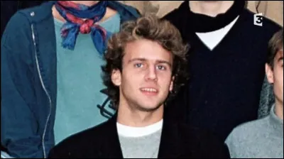 De quel instrument de musique Emmanuel Macron a-t-il jou&eacute;, durant sa jeunesse ?