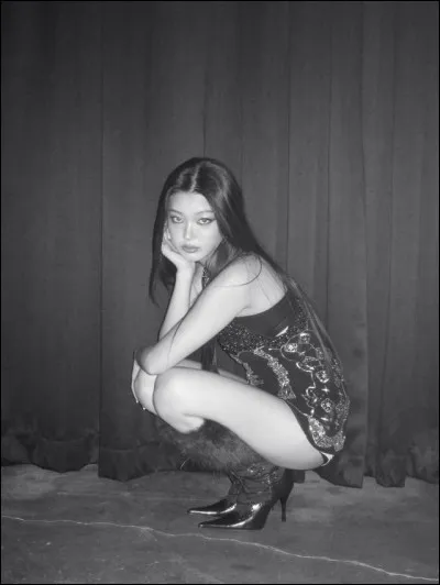 Avec quel membre de Katseye est-elle la plus proche ?