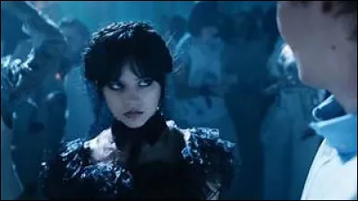 Jenna Ortega a jou&eacute; dans une autre s&eacute;rie &agrave; succ&egrave;s, laquelle ?