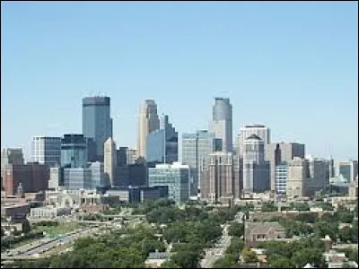 Quelle en est la plus grande ville ?