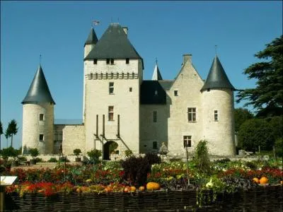 Quel chteau bien connu pour sa fte de la citrouille fut le thtre d'une scne de Gargantua ?