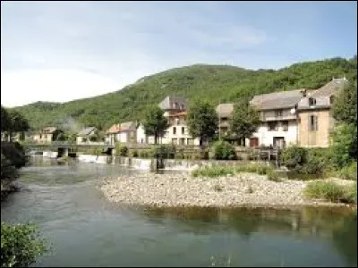 Nous partons dans le Couserans, &agrave; Engomer. Village de l'aire d'attraction Saint-Gironnaise, travers&eacute; par le Lez, il se situe dans le d&eacute;partement ...