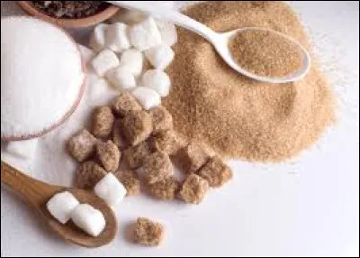 Le sucre se transforme lorsqu'on le m&eacute;lange &agrave; de l'eau et quand on le cuit :