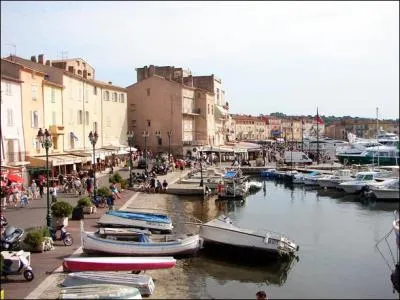 Comment s'appelle ce petit port mondialement connu ?