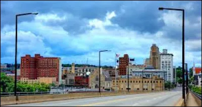 Trump a recueilli 55,2 % dans cet &Eacute;tat du Midwest, consid&eacute;r&eacute; comme un &Eacute;tat-cl&eacute;, 7e &Eacute;tat le plus peupl&eacute; du pays, o&ugrave; Vance a &eacute;t&eacute; &eacute;lu s&eacute;nateur en 2023 :