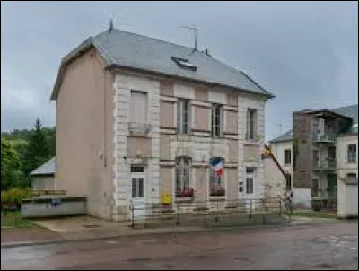 Je vous emm&egrave;ne maintenant &agrave; Brinon-sur-Beuvron. Village de Bourgogne-Franche-Comt&eacute;, dans l'arrondissement de Clamecy, il se situe dans le d&eacute;partement ...