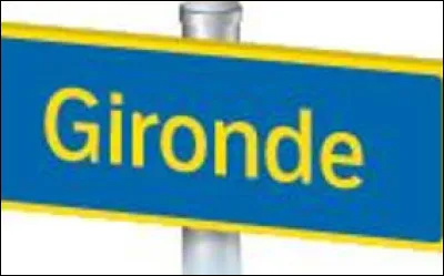 Pr&eacute;fecture de la Gironde, connue pour ses cannel&eacute;s.