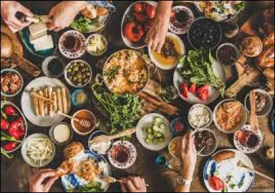 Cuisine du monde : laquelle de ces affirmations est fausse ?