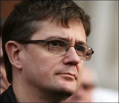 Qui est ce dessinateur satirique, auteur de cette citation : ''&Agrave; Charlie Hebdo, on n'a pas l'impression d'&eacute;gorger quelqu'un avec un feutre.'' ?