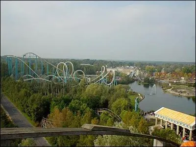 Quel grand parc d'attractions se trouve dans l'Oise ?