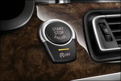 Qu'est-ce que la technologie "Start-Stop" utilis&eacute;e dans de nombreux v&eacute;hicules modernes ?