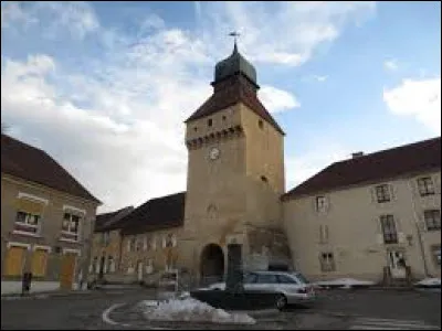 Village Jurassien, Nozeroy se situe en r&eacute;gion ...