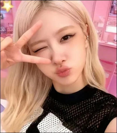 De quels instruments sait-elle jouer ?