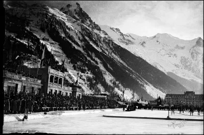 Quelle ville a accueilli les premiers Jeux d'hiver ?