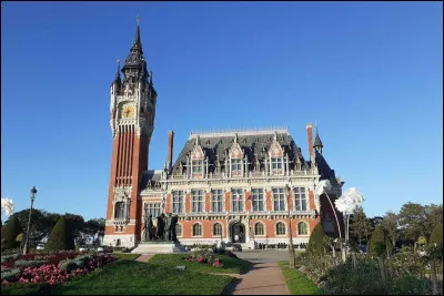 Quelle est la ville o&ugrave; se trouve la sous-pr&eacute;fecture ?