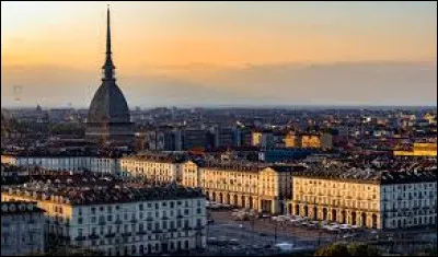 Quelle est cette grande ville travers&eacute;e par le P&ocirc; ?