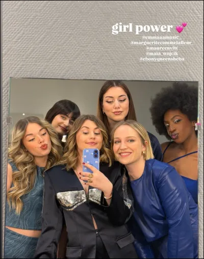 Qui est l'interpr&egrave;te de cette chanson ? : J�m&eacute;rite pas le minimum, oui C�est toi le minimum Ou celui qui fait semblant d�&ecirc;tre un homme.