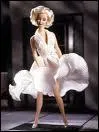 Dans quelle dcnnie sont apparues les poupes de collection, notamment la Barbie 'Marylin Monroe' ?