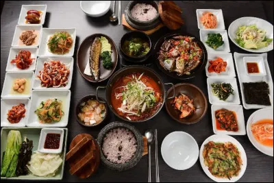 Quel(s) groupe(s) a/ont sorti une chanson dont le titre est un nom de nourriture ?