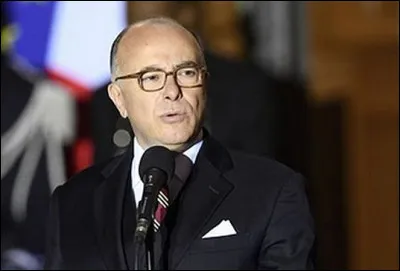 Monsieur Cazeneuve est confront&eacute;, en 2015, &agrave; la vague de terrorisme qui s&eacute;vit en France. Quel est le pr&eacute;nom de cet ancien Premier ministre ?