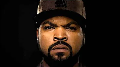 Compl&eacute;tez le nom de ce rappeur am&eacute;ricain ''Ice...''.