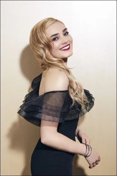 O&ugrave; est n&eacute;e Meg Donnelly ?